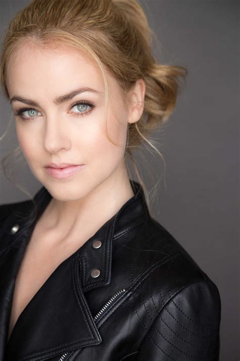 amanda schull hot|The best of actress Amanda Schull in images